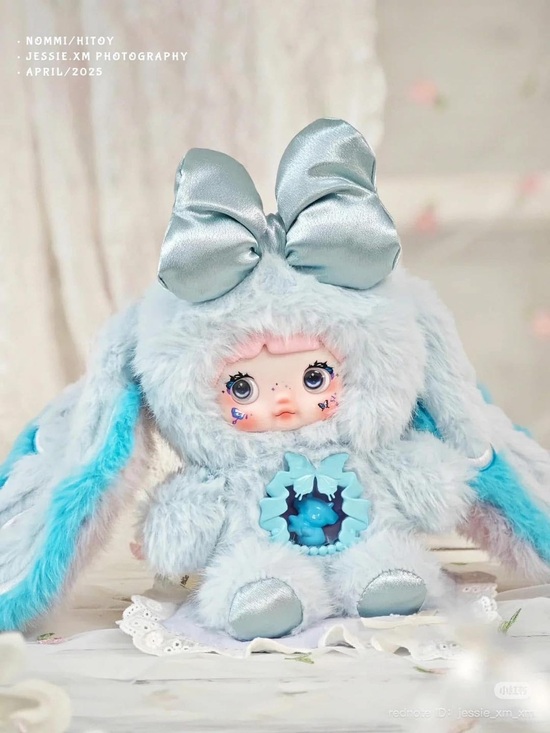 Nommi Accessories - Nommi Solace 🩵 Fantasy World Blue Pink Bunny Butterfly Bag Charm Keychain Plush
